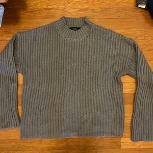 Gray Mock Neck Sweater Small